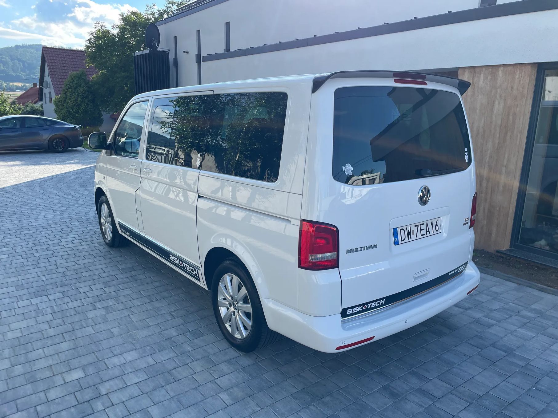 Volkswagen Multivan VW T5.1 Multivan BiTDI 180KM 4x4 DSG 4Motion Highline