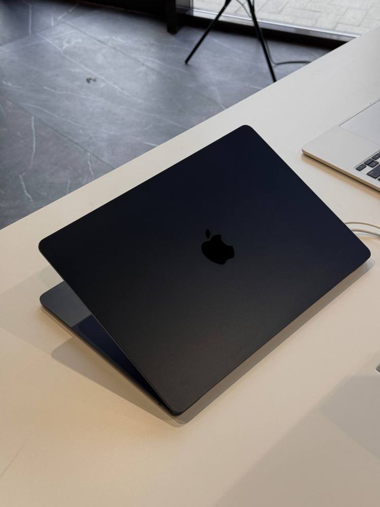 OPEN BOX! MacBook Air 15 2023 M2 8/512Gb Midnight (1.219$) Доставка