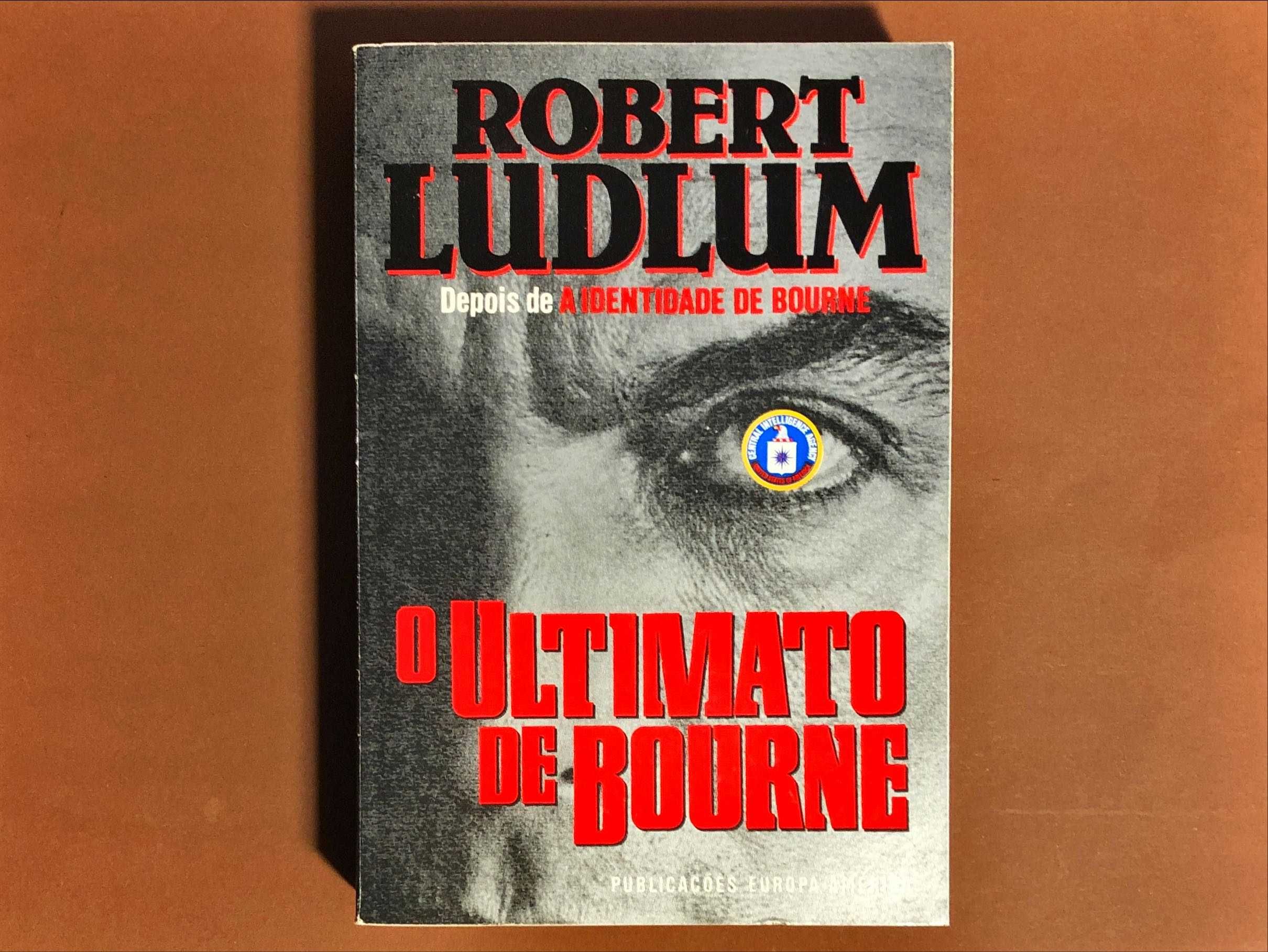 LIVRO [8€ cada] Bourne Poirot Kirkman Larsson Ludlum Martin Salvatore