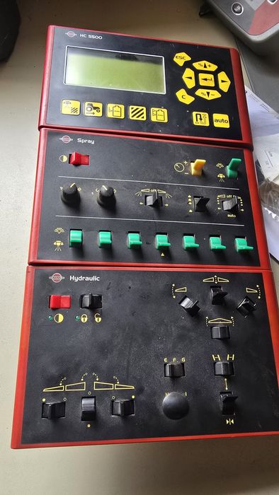 Hardi Commander 2800 24m Rok 2005