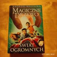 Magiczne drzewo Świat ogromnych