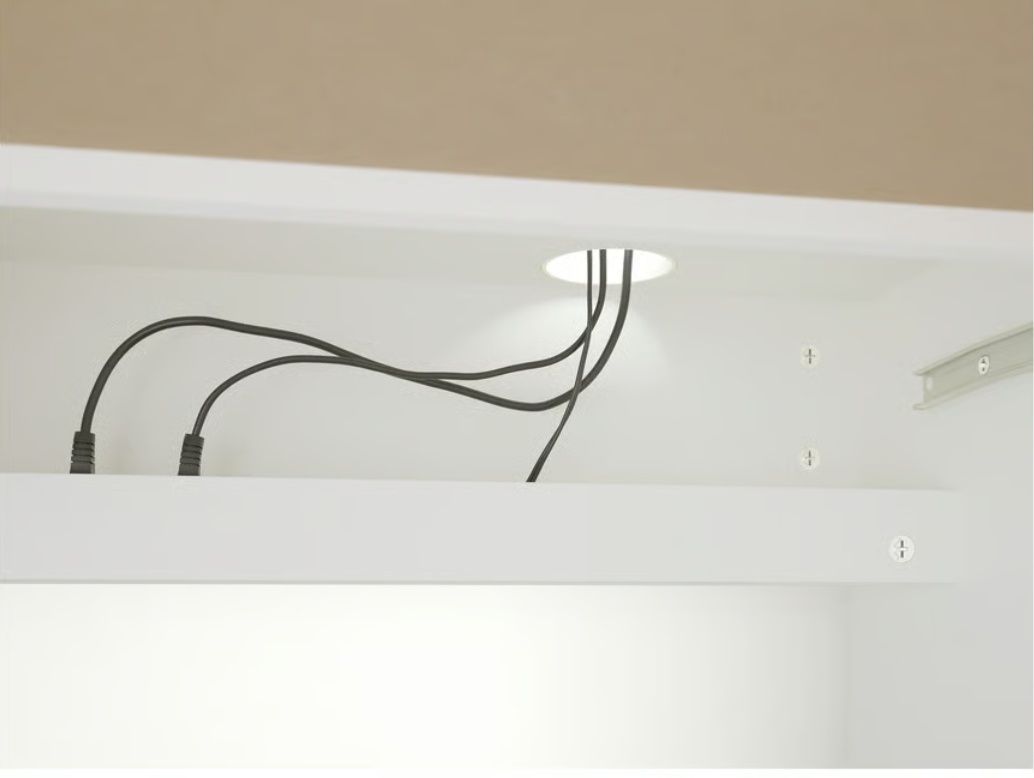 Secretária branca IKEA (Micke) 105x50 cm