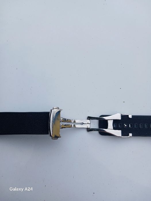 Продам ремінець, з кліпсою як в omega.