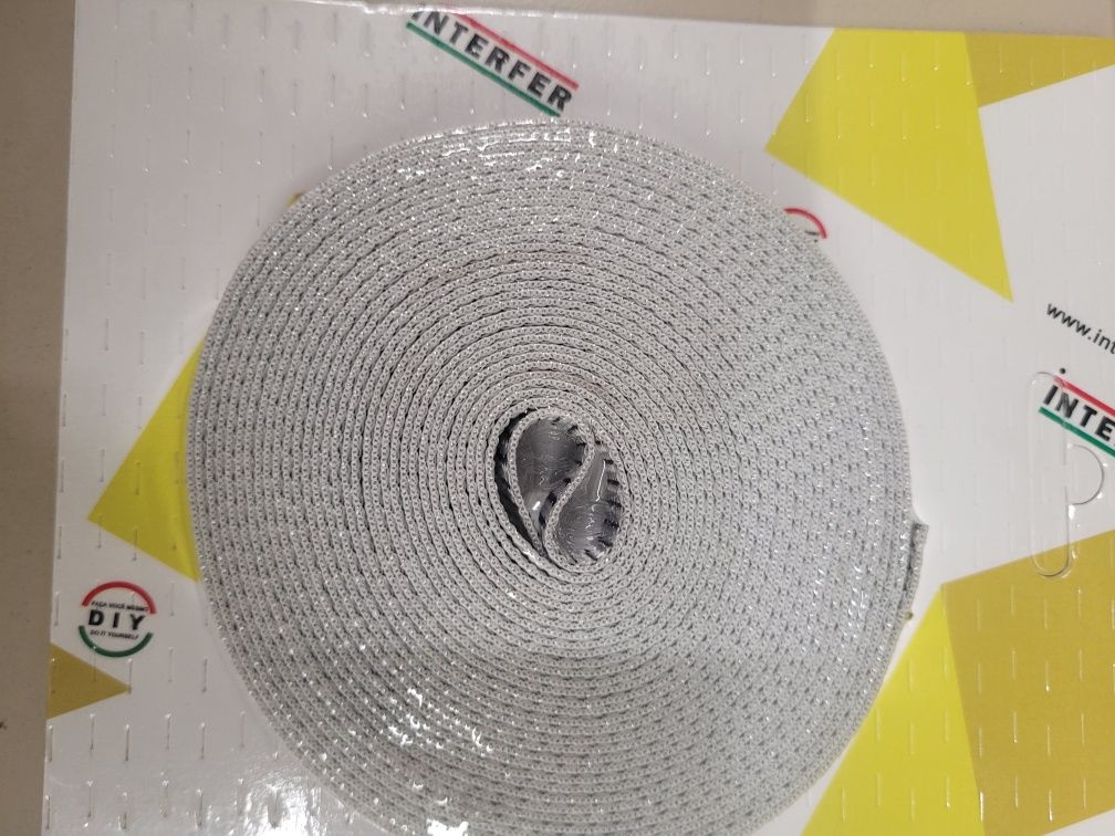 Faço reparações de estores manuais ou eletricos