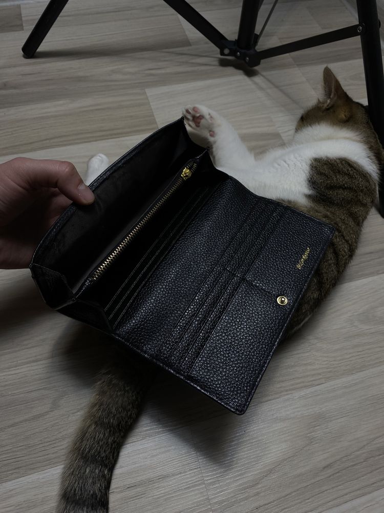 Кожаный кошелек Yves Saint Laurent