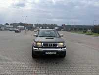 Nissan Navara  2.5