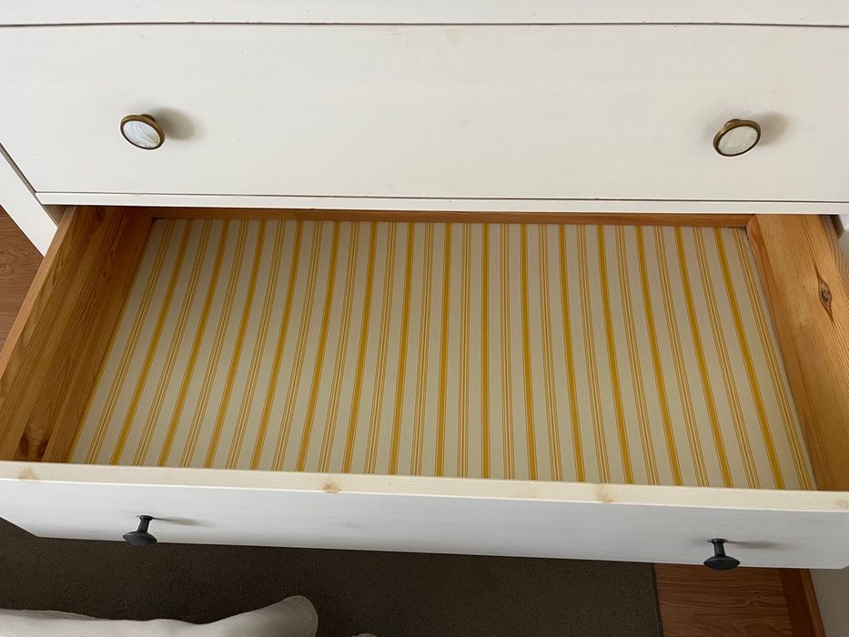 Comoda IKEA Branca