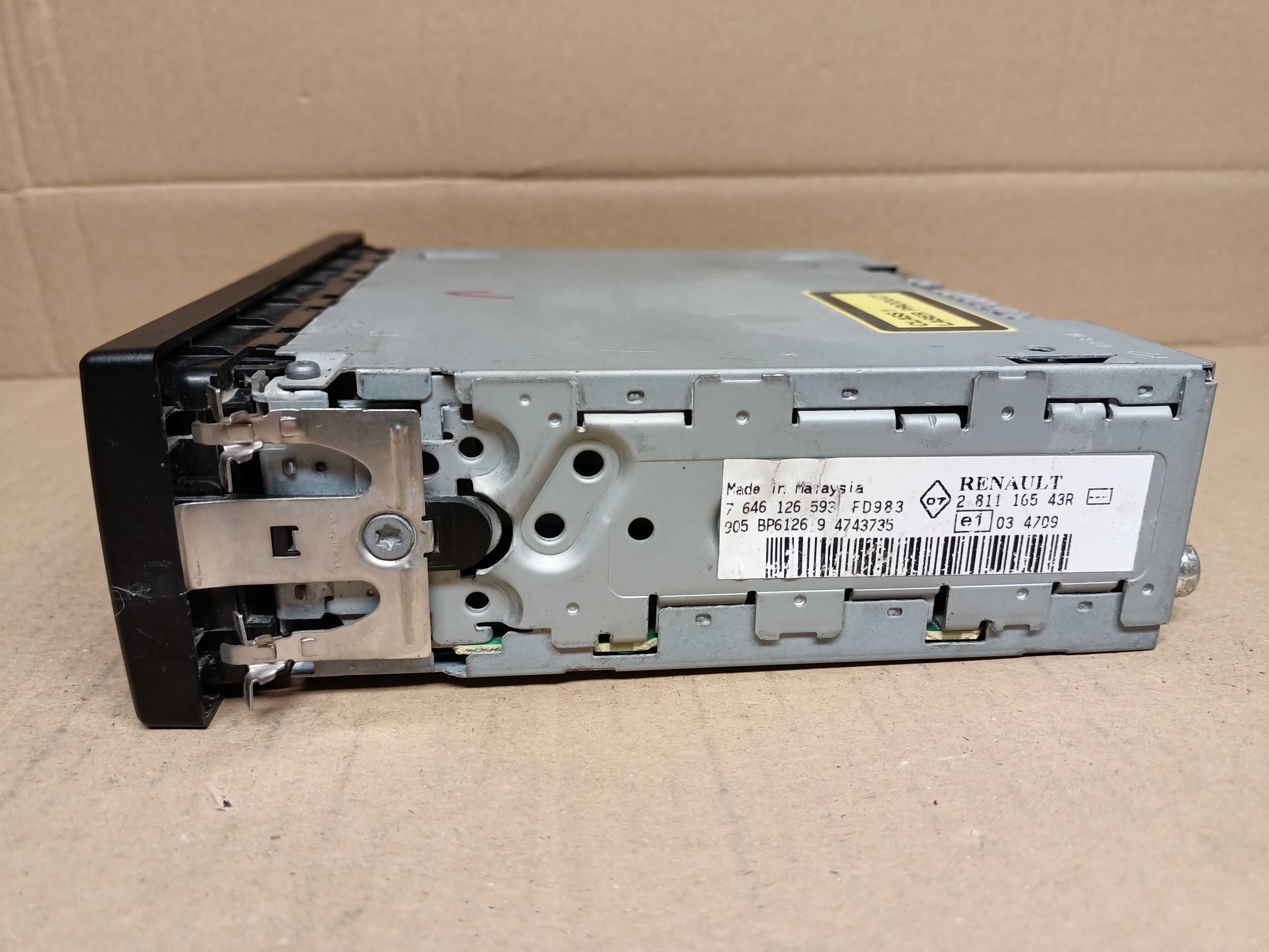 Radio Dacia Sandero logan cd 08-
