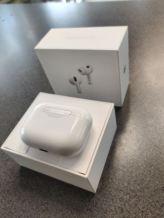 W2//Apple/AirPods Pro 3/ Szczecin