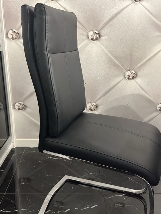 Krzesła 6 sztuk tapicerowane ekoskóra na chromowanych nogach