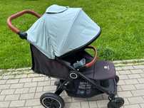 PETITE&MARS Wózek spacerowy Street 2 AIR OAK IRON GREEN