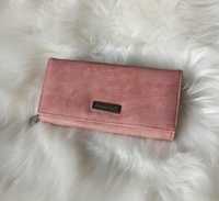 Piękny różowy pojemny portfel Miękka marmurkowa skóra ekologiczna