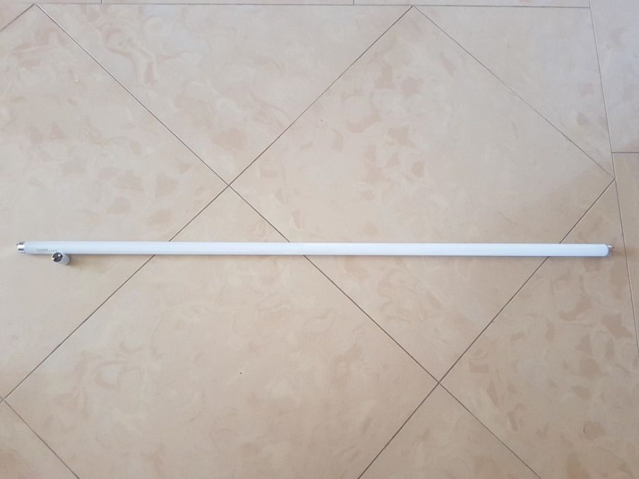 Lâmpada Tubo fluorescente 36W 120 cm + Arrancador