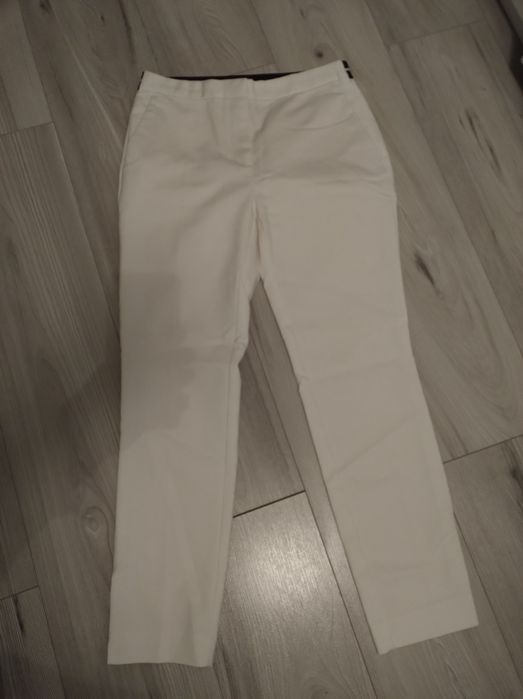 Spodnie białe Zara