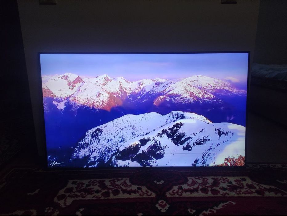 Телевізор Samsung UE50AU8000U