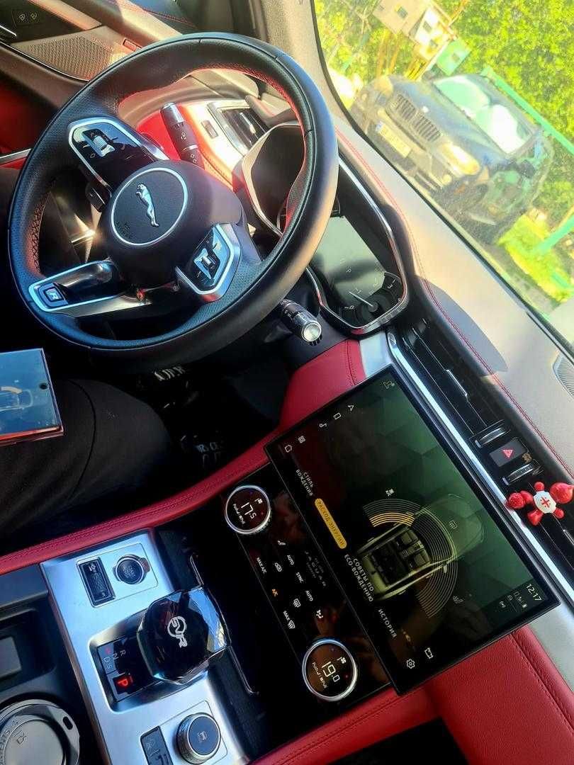 Jaguar F-Pace 2021 3.0 P340 3.0i AT (340 к.с.) AWD Ягуар