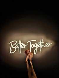 Napis Neon Better Together Urodziny Ledon LOVE Fotolustro miny dymne