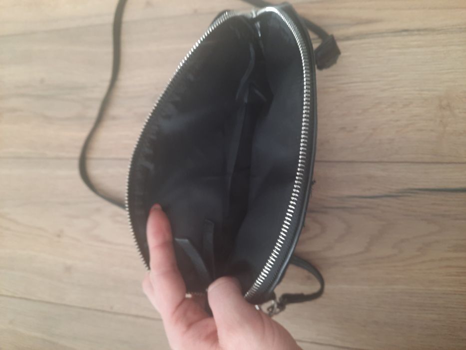 Mala torebka czarna h&m