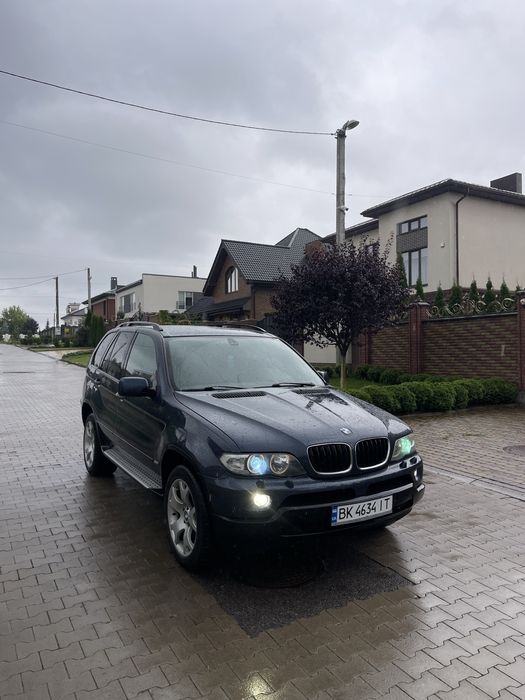 Продам Bmw x5 e53