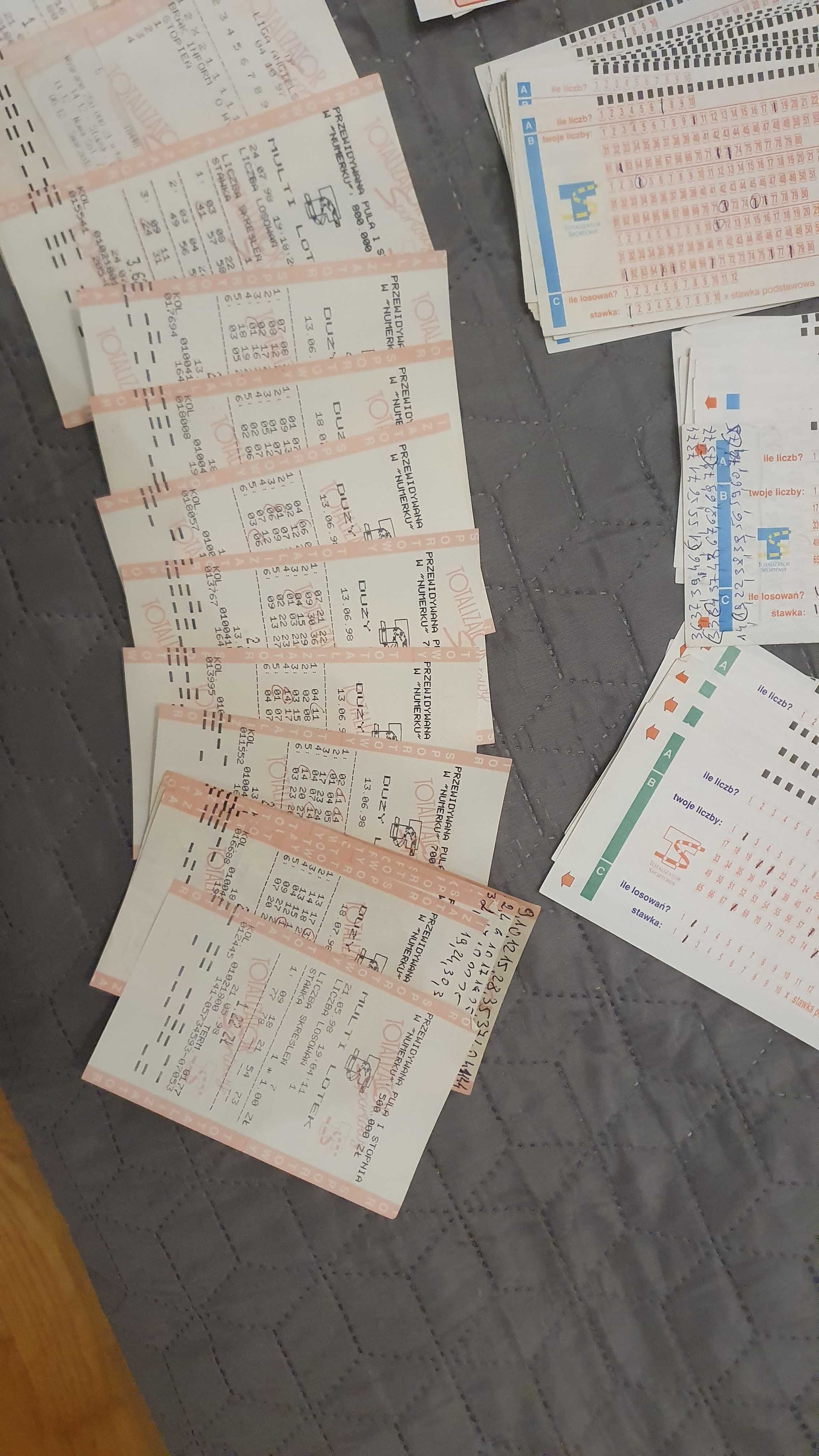 Stare kupony lotto i toto sportowe kolekcjonerskie