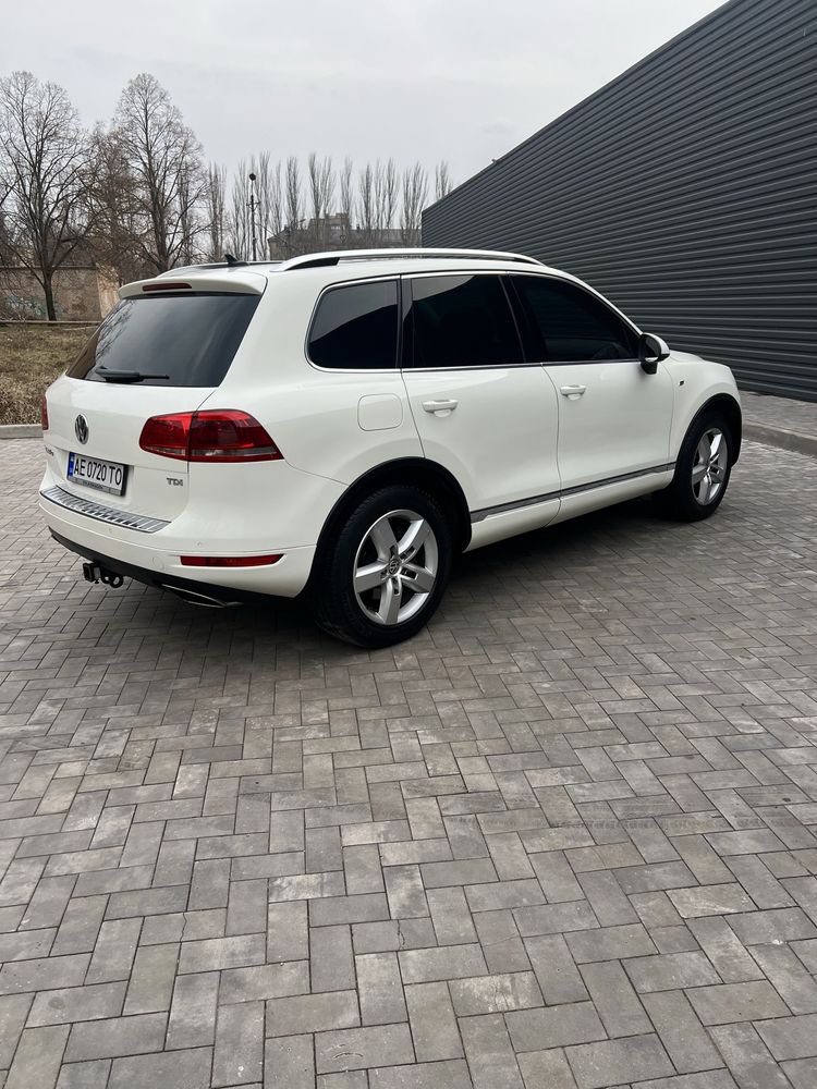 Продам Volkswagen Touareg R-line