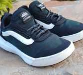 Кеди,кросівки, vans ultrarange 35 р 22см
