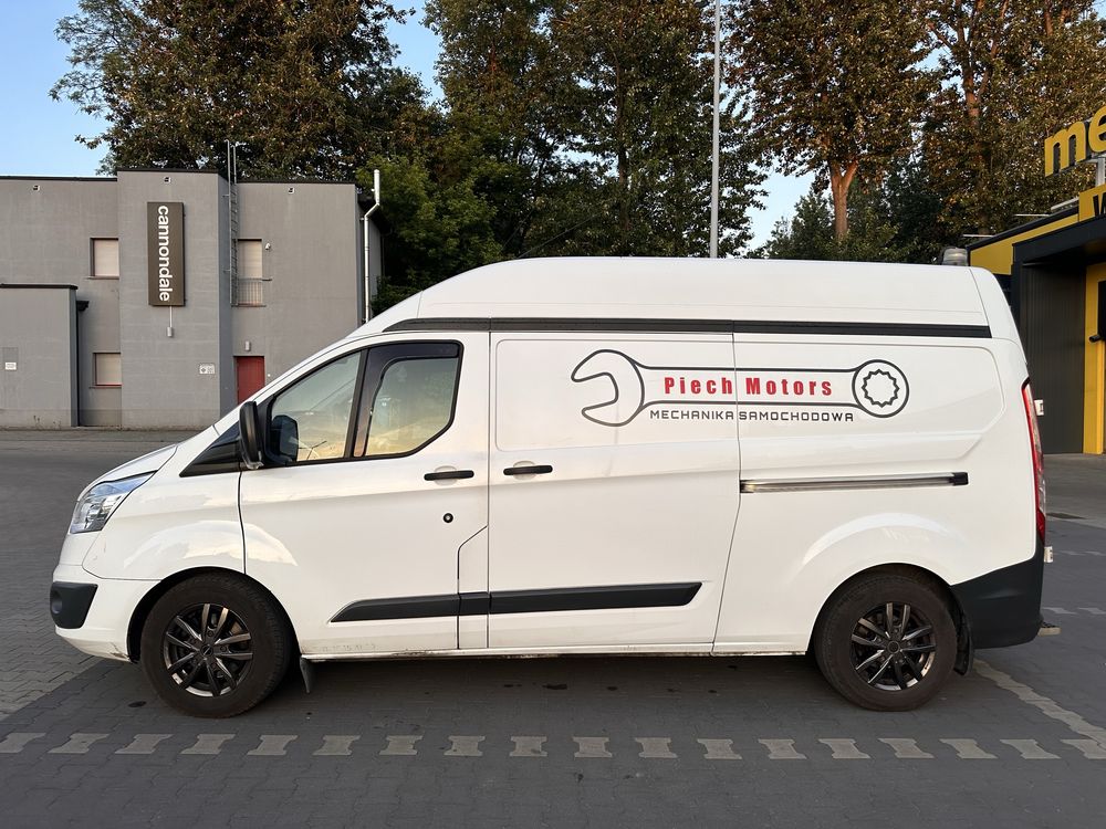Ford transit custom L2h2 2.0 ecoblue