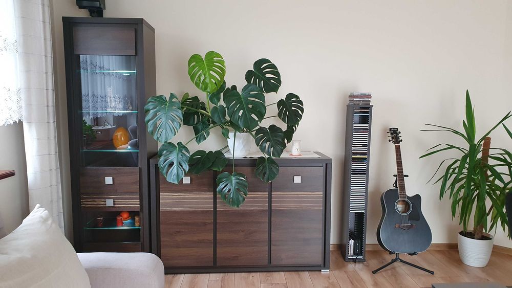 Meble do salonu, zestaw z ławą