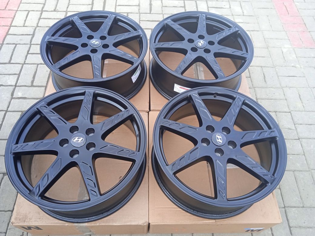 Felgi Aluminiowe 20 5x114.3 Kia Hyundai Mitsubishi Komplet