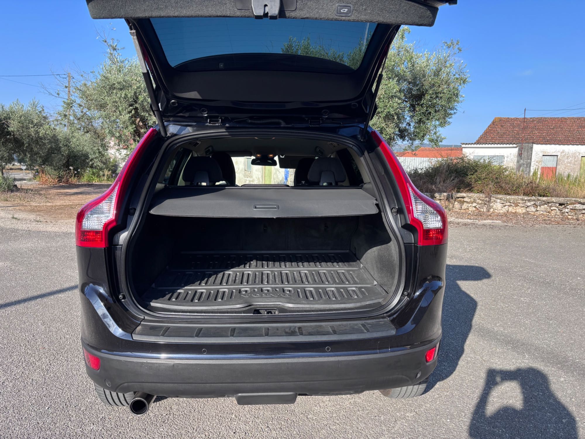 Volvo XC60 2.0 5 cilindros – 2010 – Estado Impecável