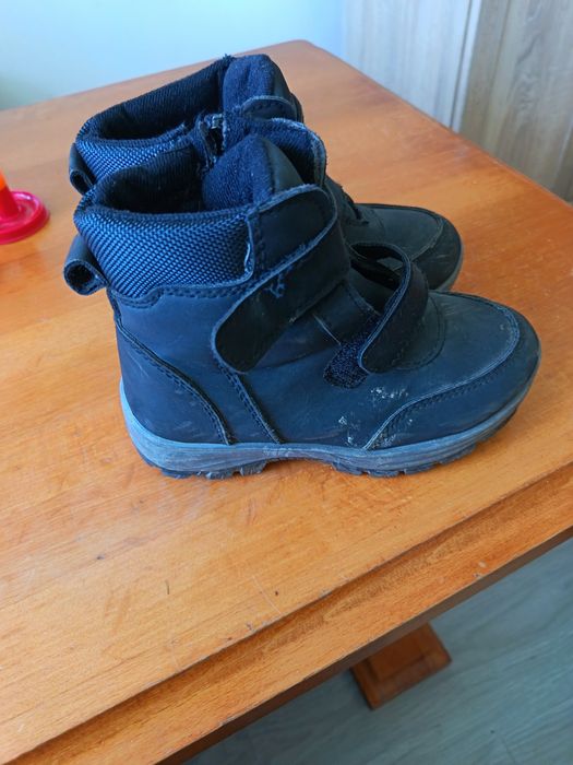 Sprzedam buty zimowe chłopiece 28