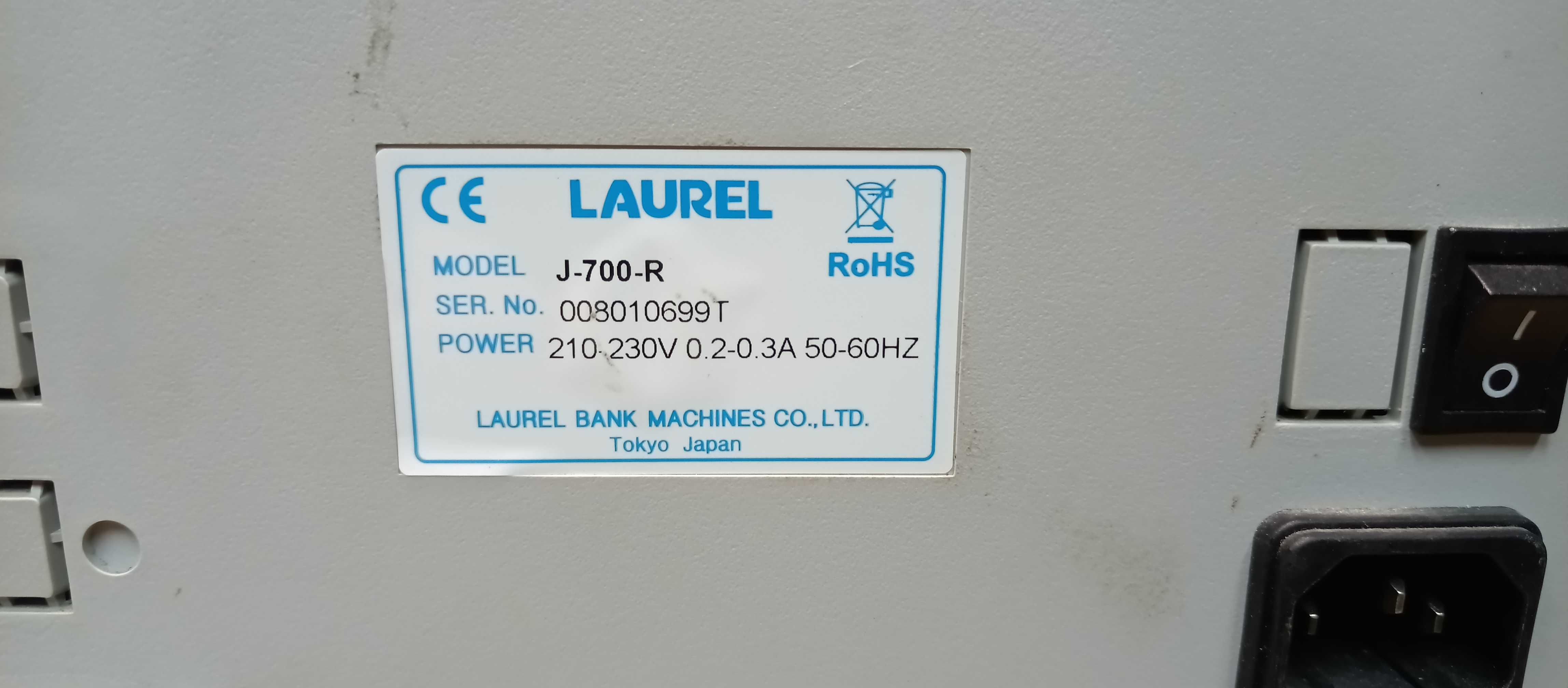 Продам купюросчетную машинку Laurel J-700-R