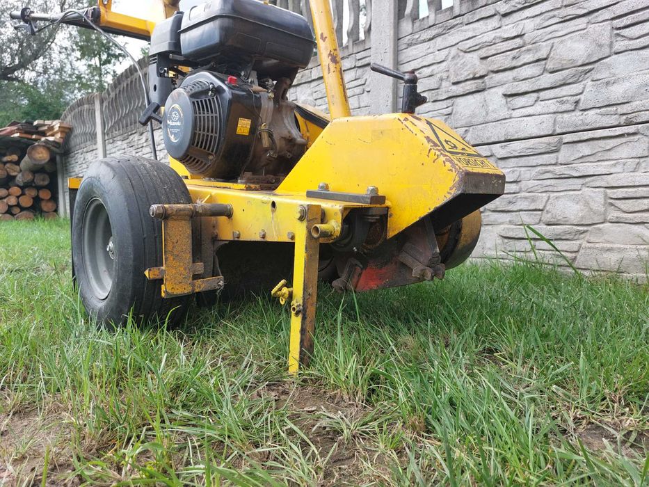 Frezarka do pni, karczownik, mocna, WEBER, silnik Subaru