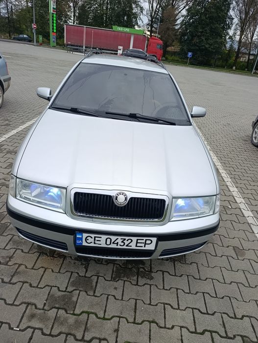 Шкода Октавія Тур