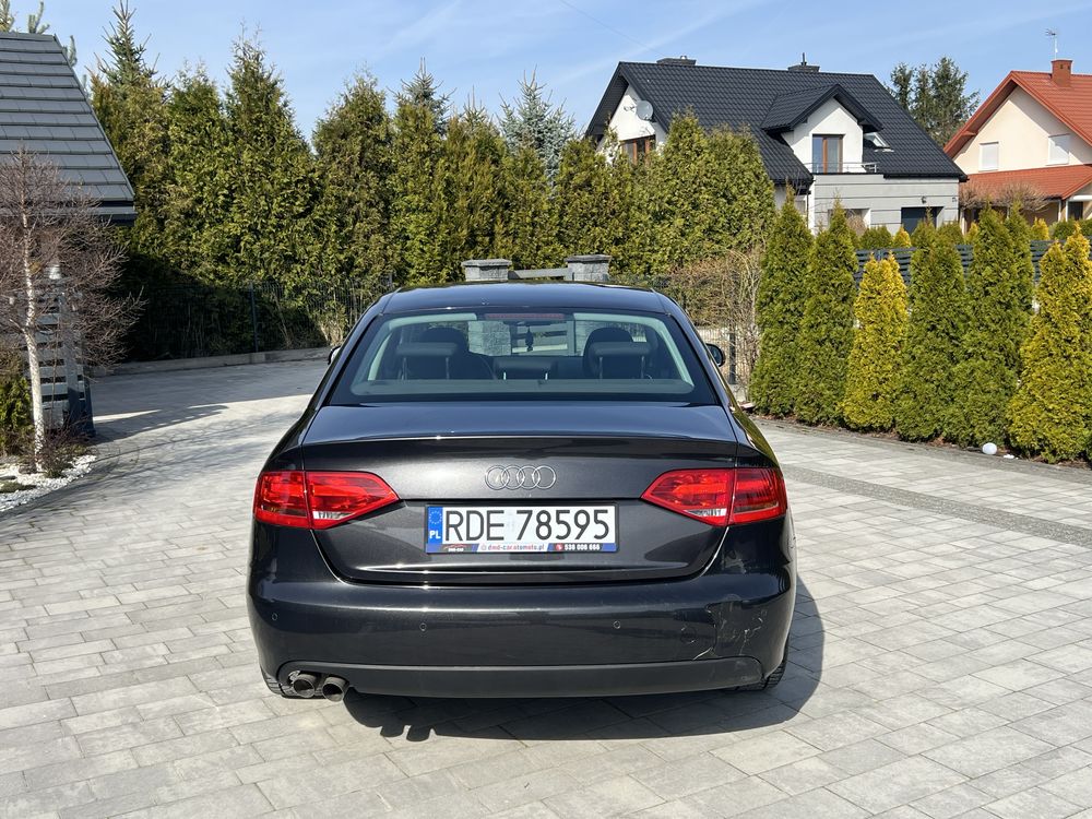 Audi A4B8 2010r Sedan