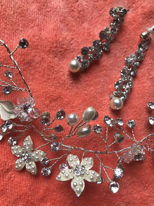 Свадебный набор . Украшения в волосы и серьги