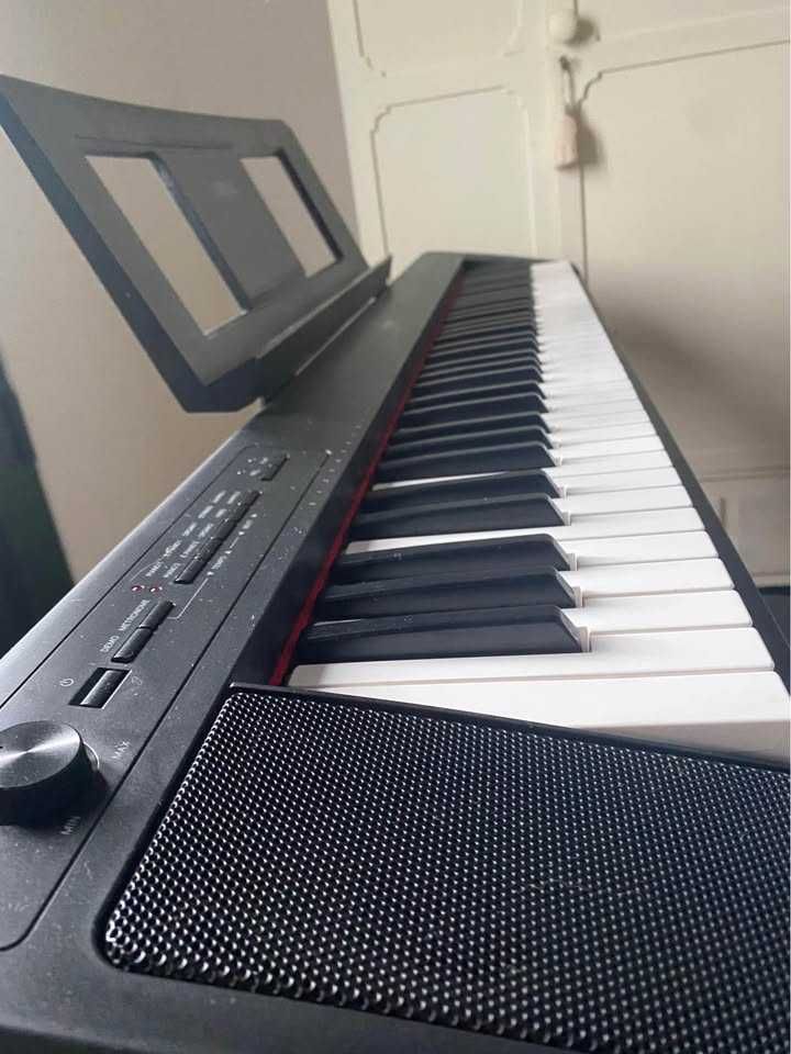 Yamaha Piaggero NP-32 Piano Digital