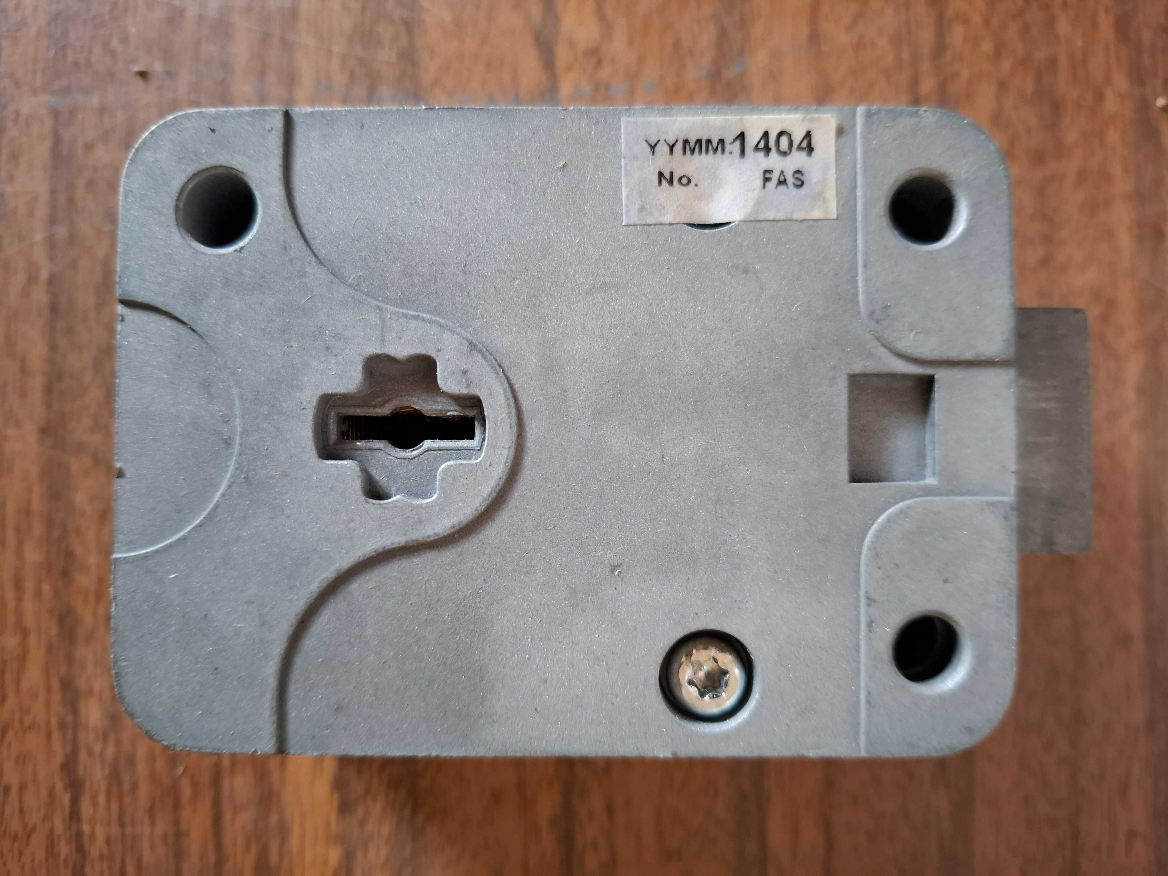 Fechadura S&G 6880 (para cofre forte)