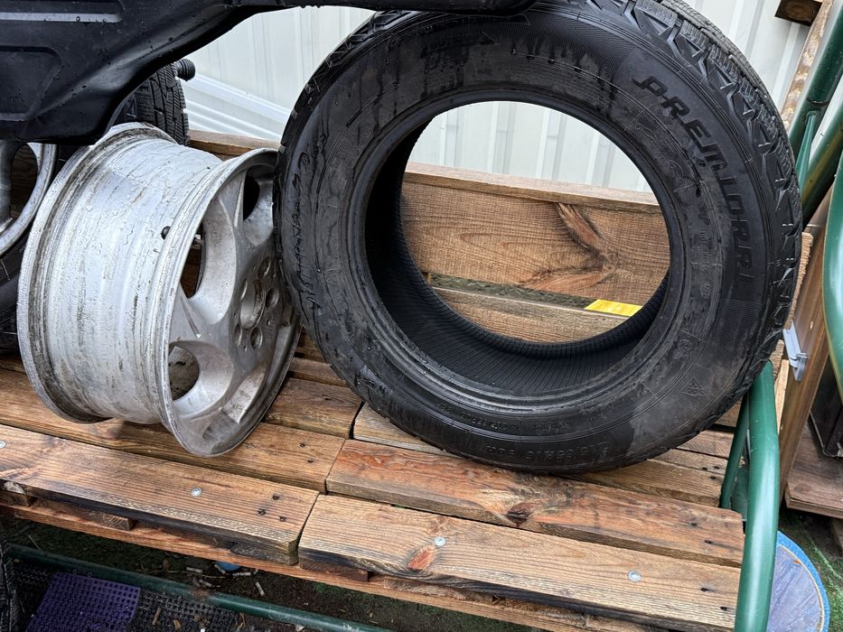 Універсальні колеса R16 (215/65R16 98H)