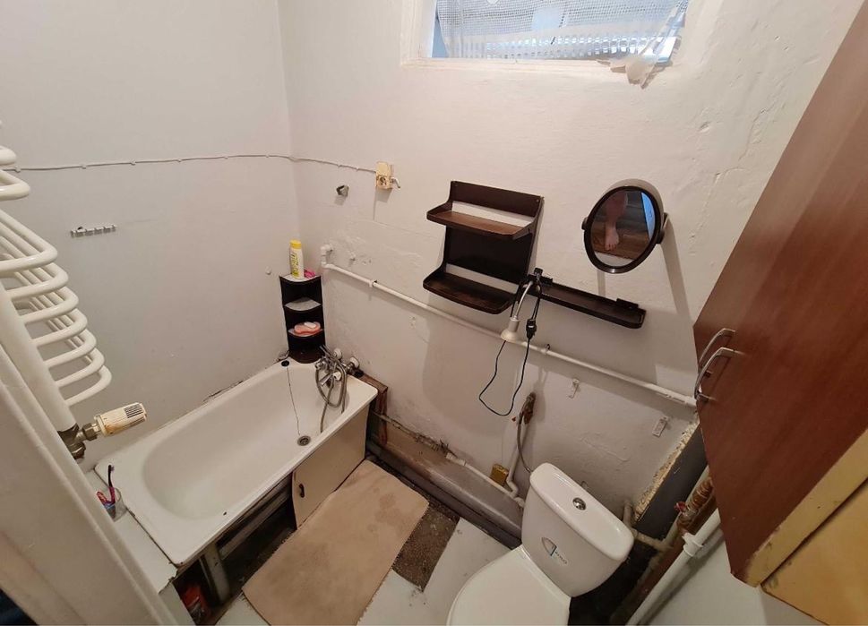 Sprzedam kawalerke z miejscem i piwnica  Zgierz okazja