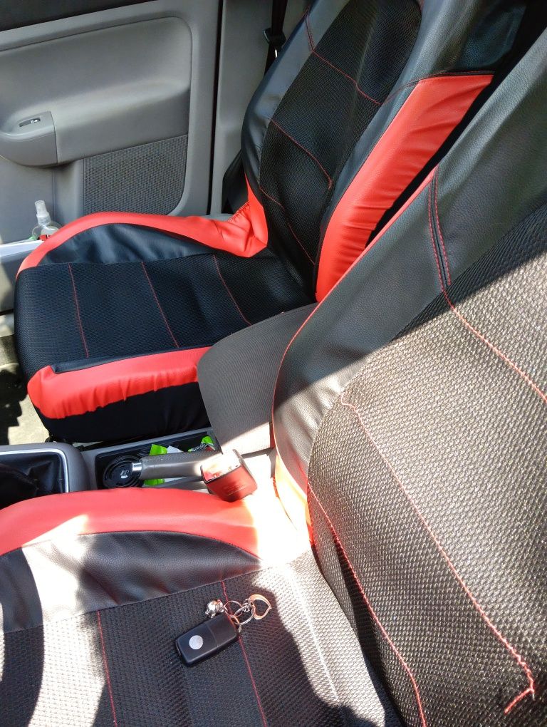 Sprzedam Volkswagen Golf 5 plusTDI  2006r
