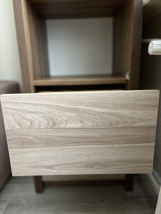 Piękny Regał- witryna