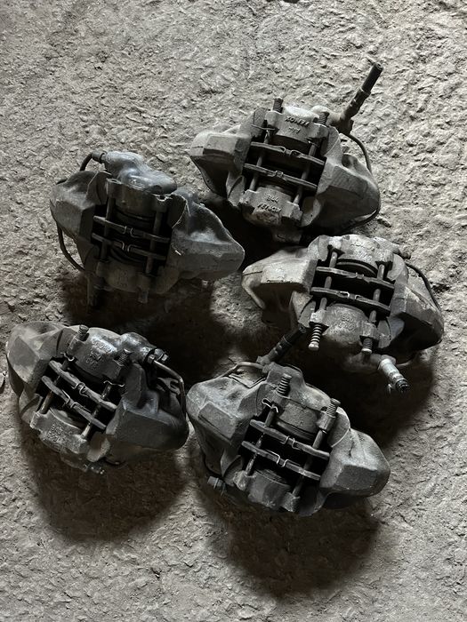 Суппорт Ваз 2101  2102  2103  2104  2105  2106  2107   Б/У