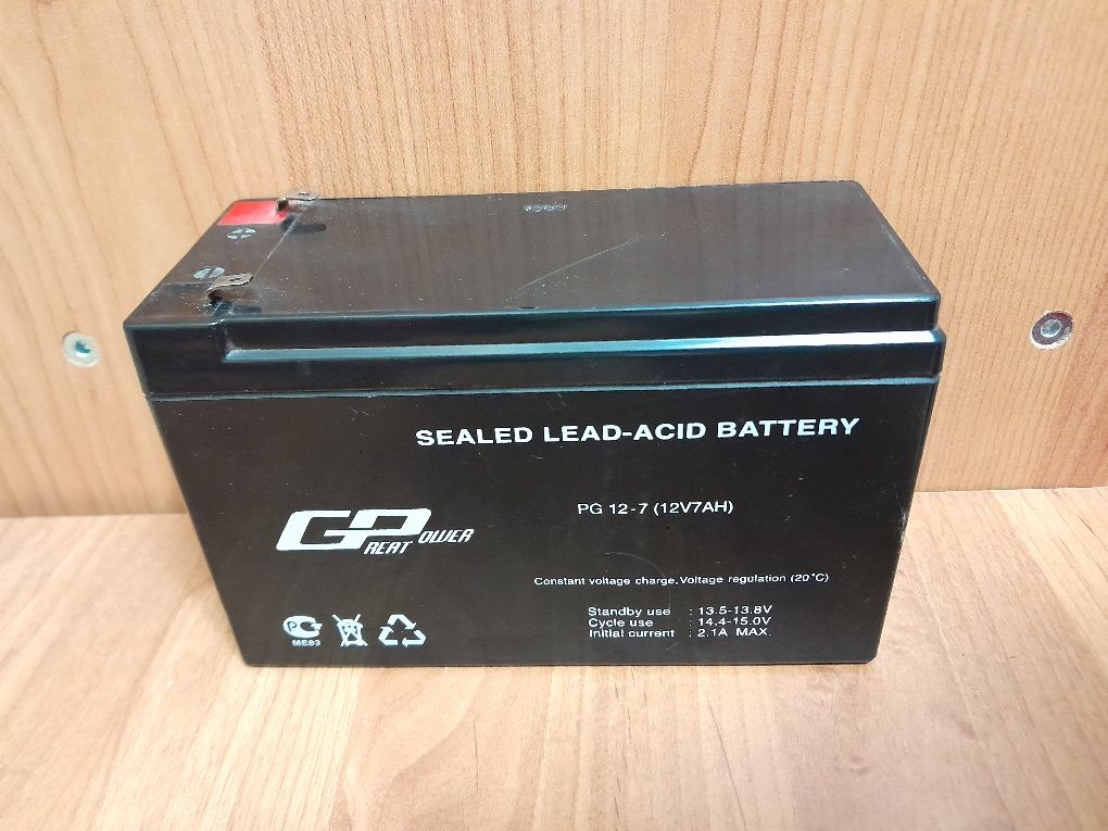 Аккумулятор GP sealed lead-acid battery