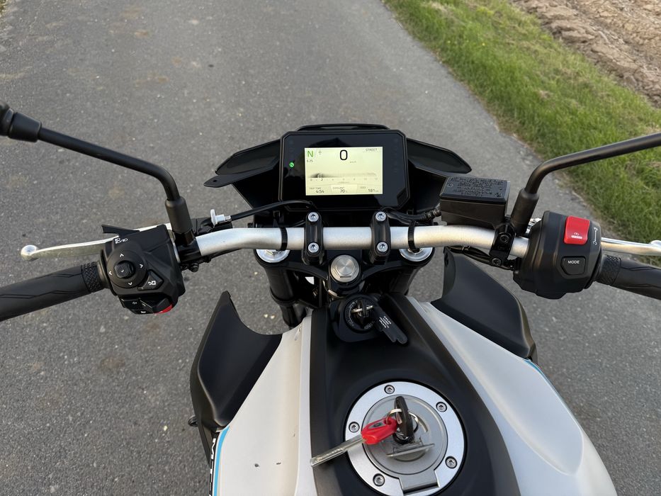 Yamaha MT07 Nowy model 2025 Ice Storm A2 35kw 180km Transport