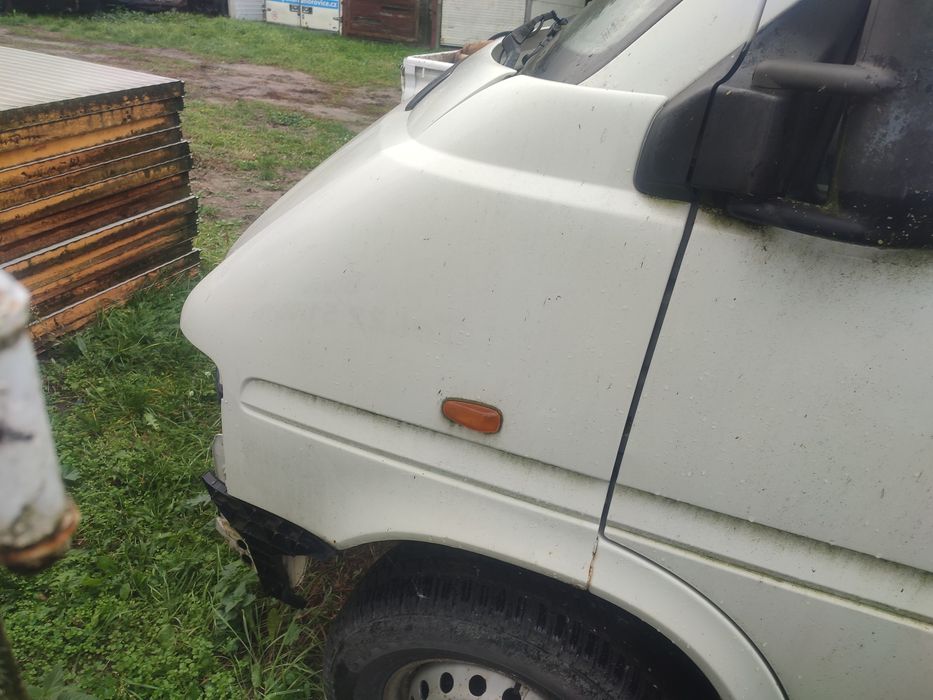 Vw LT błotnik lewy biały