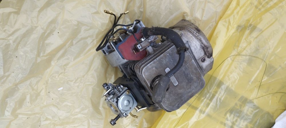 Piła spalinowa Makita DCS4610 cześci