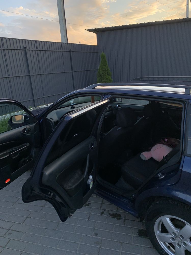 Продам skoda 1.6  MPI