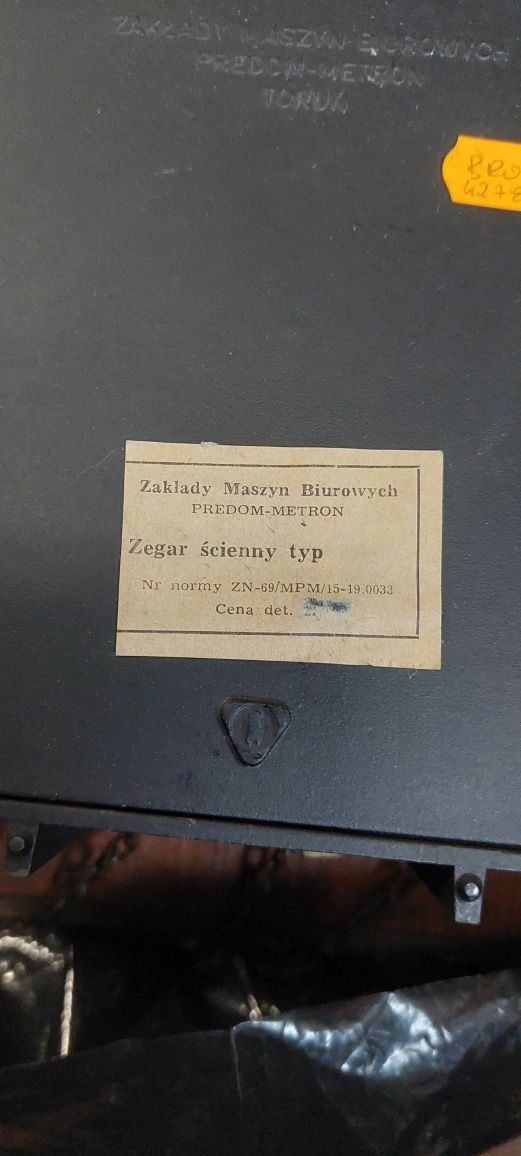 Zegar ścienny wahadłowy Predom Metron