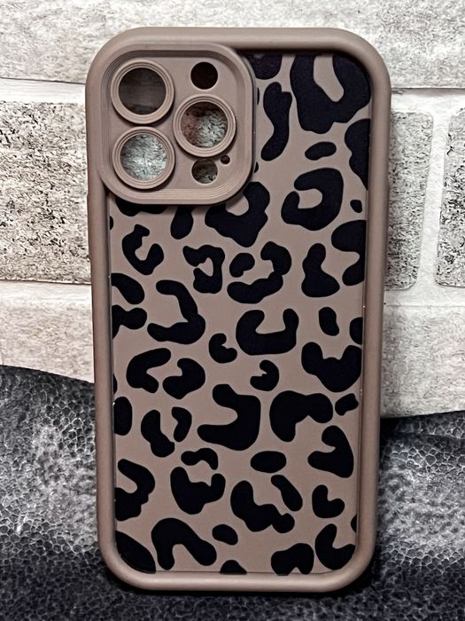 Чехол на iPhone 13 Pro Max